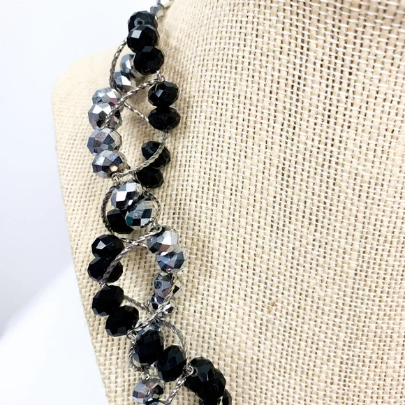 Black & Silver Helix Beaded Necklace - Picture 3 of 5